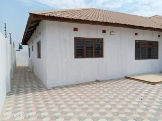 3 Bedroom Flat For Rent in Chalala