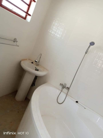 3-bedroom-flat-for-rent-in-chalala-big-2