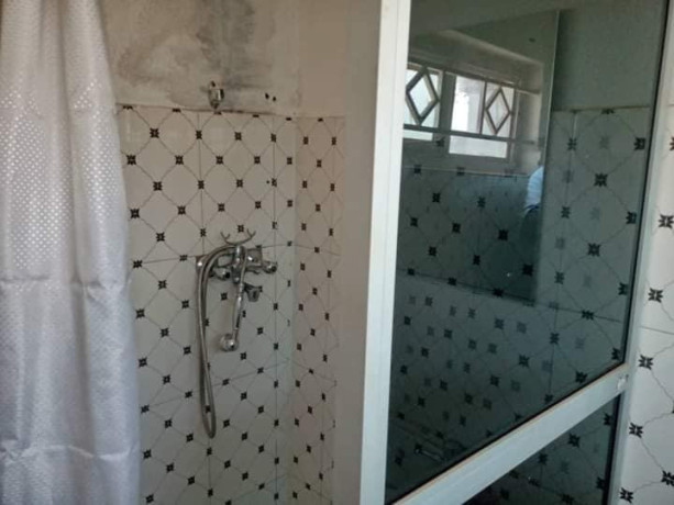 3-bedroom-flat-for-rent-in-chalala-big-5