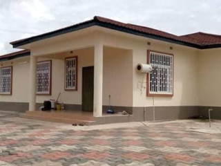 3 Bedroom Standalone House For Rent In Silverest Gardens