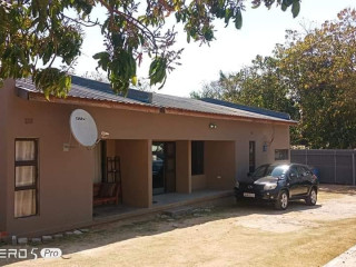 lovely-3-bedroom-flat-for-rent-in-chudleigh