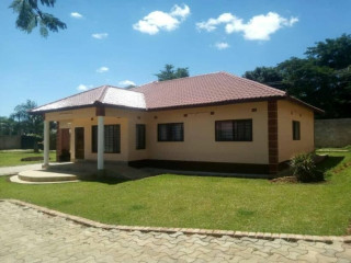 3-bedroom-flat-for-rent-in-lilayi
