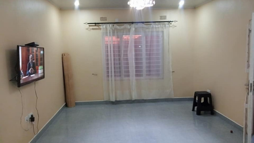 3-bedroom-flat-for-rent-in-chalala-big-1