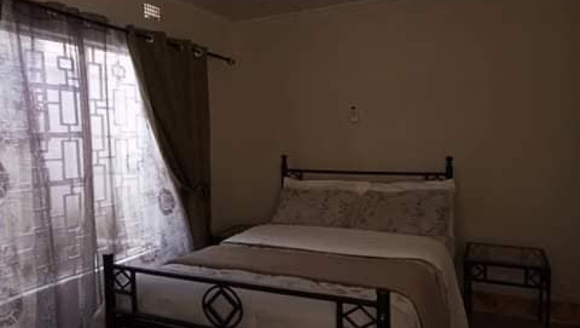 1-bedroom-furnished-apartment-for-rent-in-chudleigh-big-4