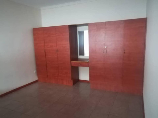 3-bedroom-apartment-for-rent-in-longacres-big-1