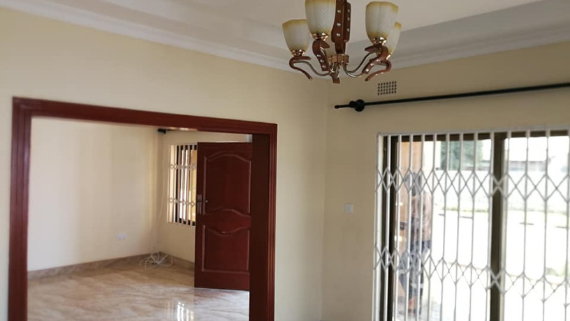 3-bedroom-flat-for-rent-in-salama-park-big-6