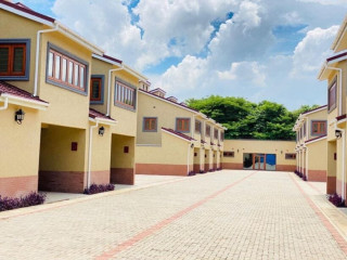 3-bedroom-townhouse-for-rent-in-sunningdale