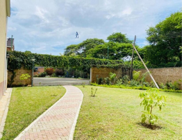 3-bedroom-townhouse-for-rent-in-sunningdale-big-8