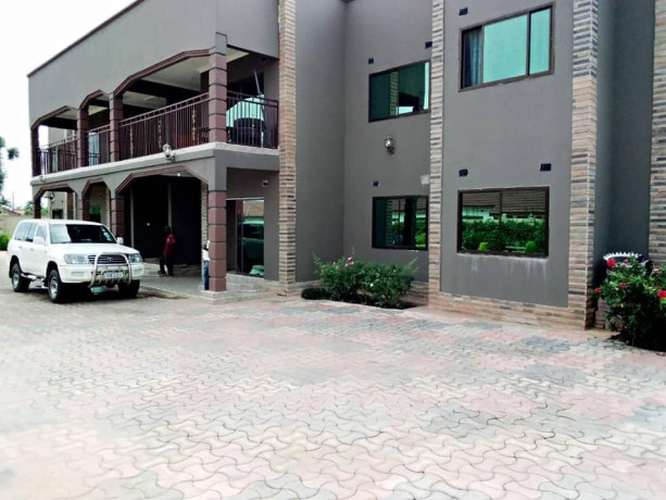 3-bedroom-flat-for-rent-in-salama-park-big-4