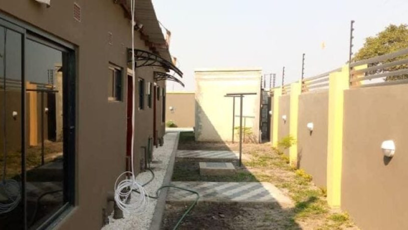 2-bedroom-flats-for-rent-in-silverest-big-6