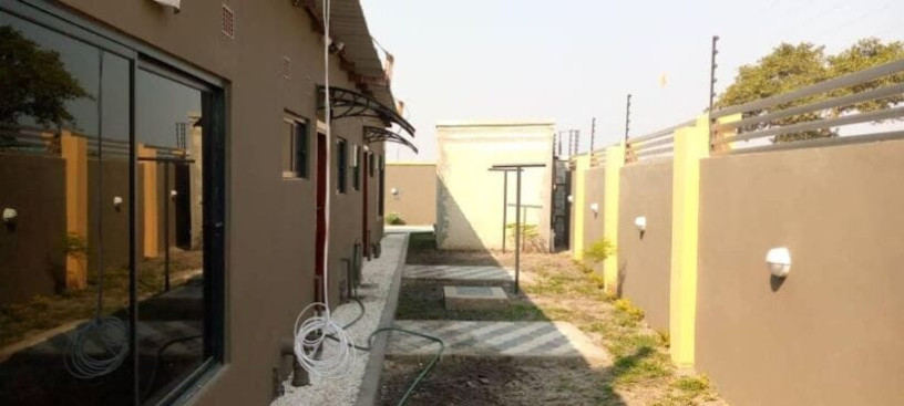 2-bedroom-flats-for-rent-in-silverest-big-6