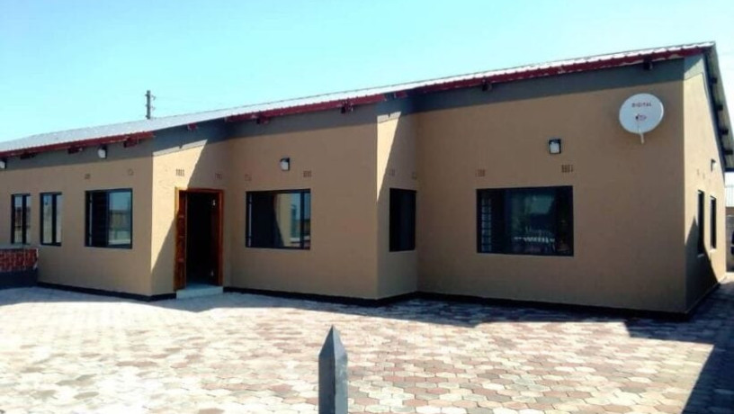 3-bedroom-flat-for-rent-in-meanwood-ndeke-big-0