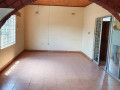 spacious-3-bedroom-flat-in-makeni-small-3