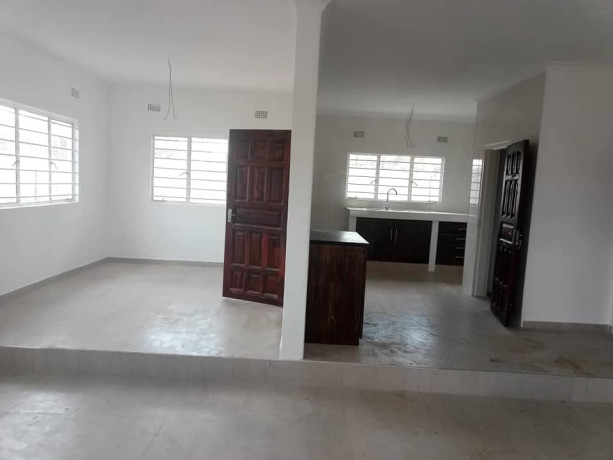 3-bedroom-flat-for-rent-in-makeni-big-1