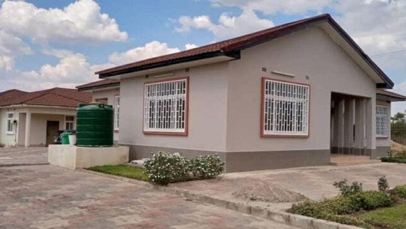 3-bedroom-standalone-house-for-rent-in-silverest-big-3