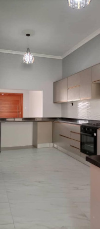 3-bedroom-flat-for-rent-in-meanwood-ibex-big-1