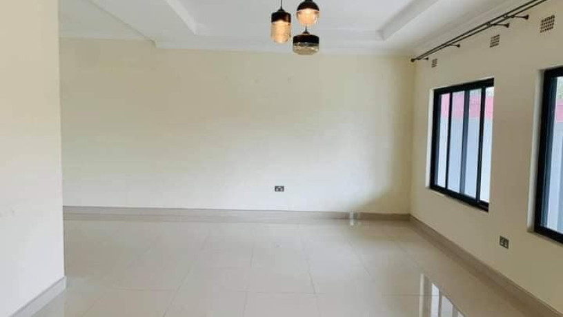 2-bedroom-flat-for-rent-in-ibex-hill-big-4