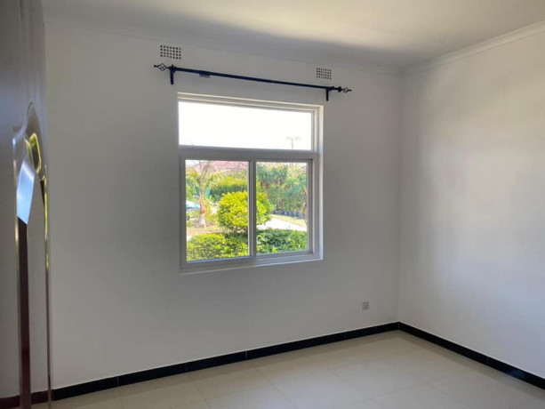 2-bedroom-standalone-flat-for-rent-in-silverest-big-7