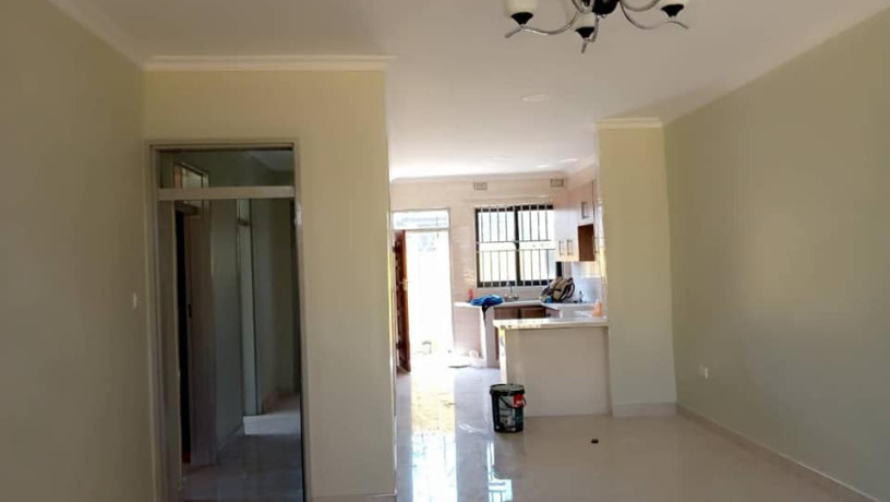 2-bedroom-flat-for-rent-in-meanwood-kwamwena-big-3