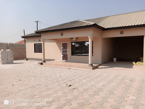 2-bedroom-flat-for-rent-in-lilayi-estates-big-0