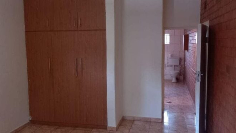 4-bedroom-flat-for-rent-in-northmead-big-1