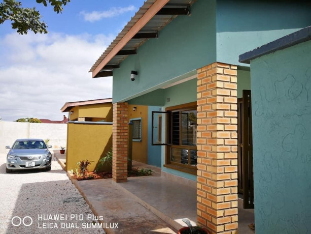 2-bedroom-flat-for-rent-in-chalala-big-1