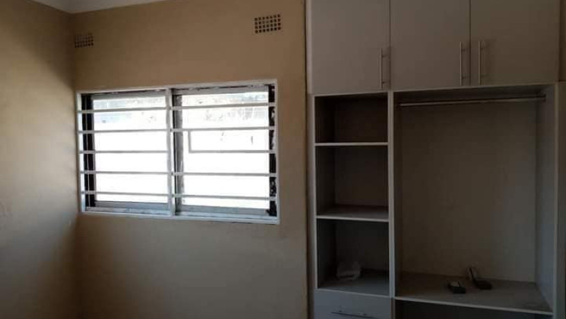 2-bedroom-flat-for-rent-in-chalala-big-2