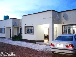 2-bedroom-flat-for-rent-in-libala-south