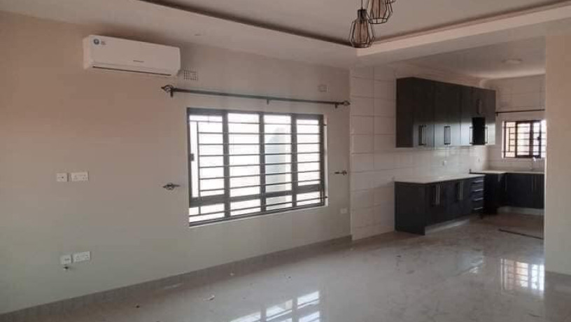 2-bedroom-flat-for-rent-in-chalala-big-2