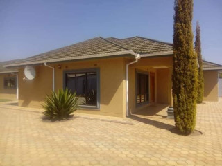 2-bedroom-flat-for-rent