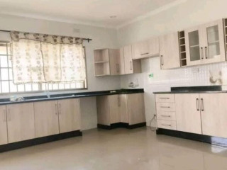 3 Bedroom House For Rent in Salama Park