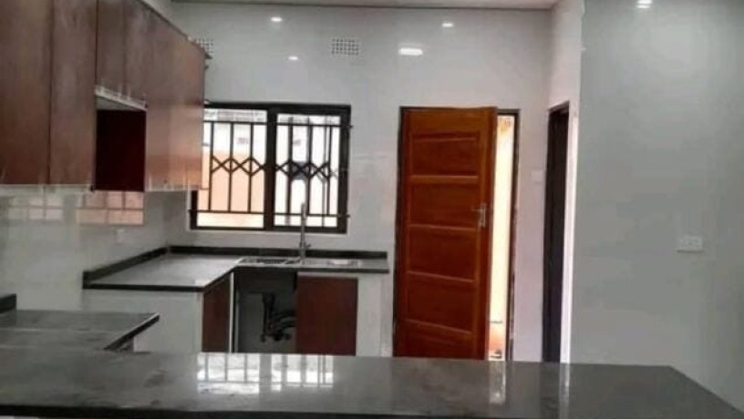 2-bedroom-flat-for-rent-in-meanwood-ndeke-big-4