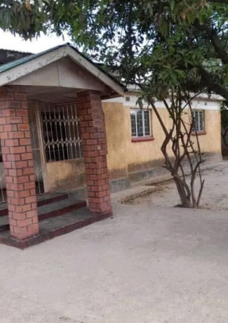 3-bedroom-house-for-rent-in-kabanana-big-2