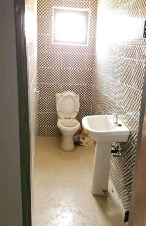 3-bedroom-flat-for-rent-in-meanwood-ndeke-big-2