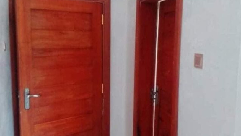 2-bedroom-flat-for-rent-in-meanwood-ndeke-big-5