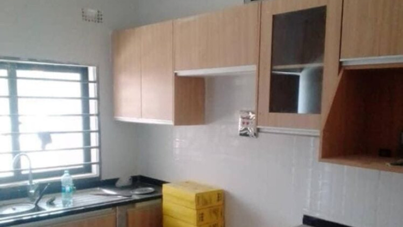 2-bedroom-flat-for-rent-in-meanwood-ndeke-big-0