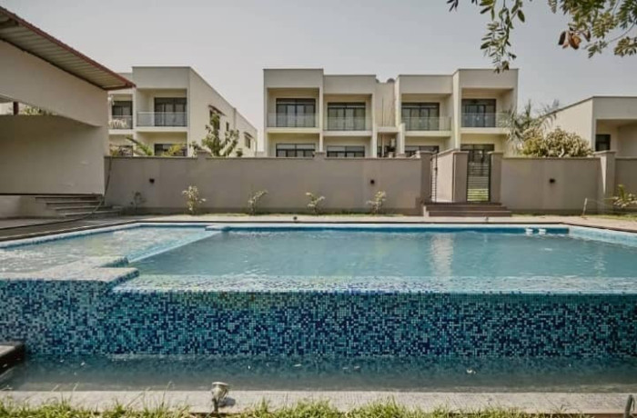 3-bedroom-apartment-for-rent-in-roma-park-big-3