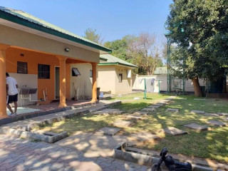 4-bedroom-house-for-rent-in-roma