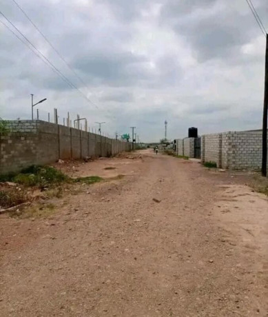 33-acre-plot-for-sale-in-chinika-big-4