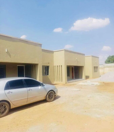 3-bedroom-flats-for-rent-in-roma-big-0