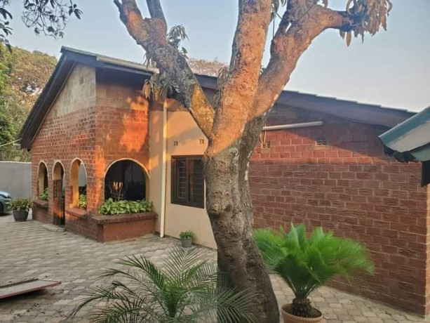 4-bedroom-house-for-rent-in-avondale-big-5