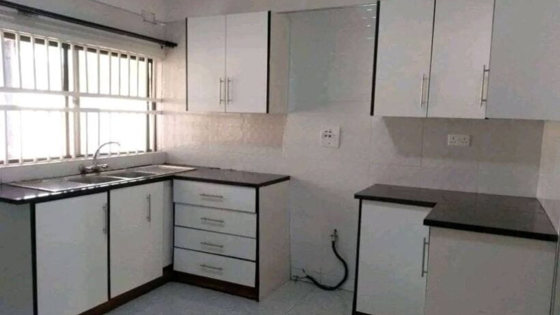 2-bedroom-flat-for-rent-in-chalala-big-3