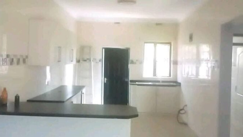 2-bedroom-flat-for-rent-in-chalala-big-1