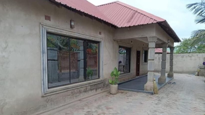 3-bedroom-house-for-sale-in-barlastone-big-0