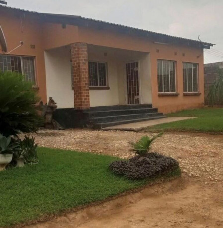 3-bedroom-flat-for-rent-in-roma-big-1