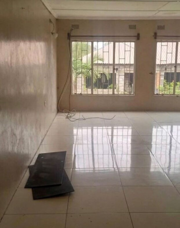 3-bedroom-flat-for-rent-in-roma-big-3