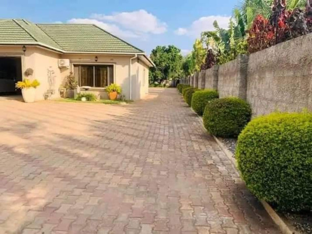 4-bedroom-house-for-sale-in-meanwood-ibex-big-8