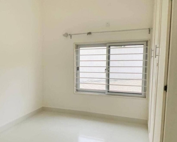 3-bedroom-apartments-for-rent-in-ibex-hill-big-4