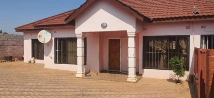 3-bedroom-flat-for-rent-in-ibex-hill-big-0