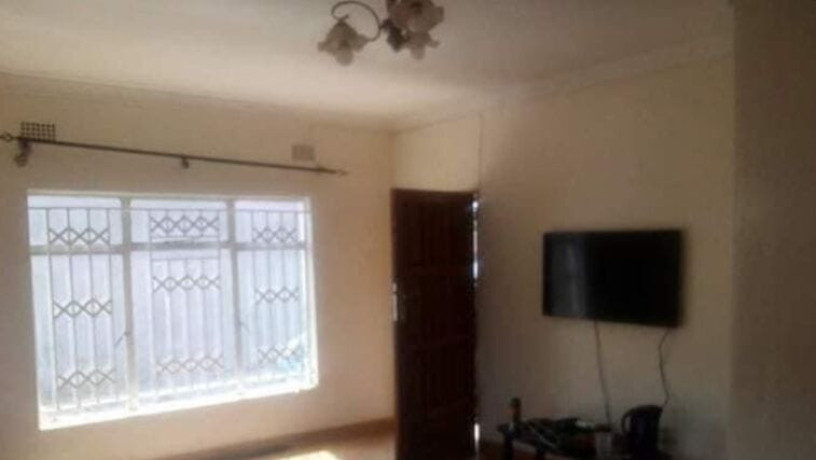 2-bedroom-flat-for-rent-in-chalala-big-6